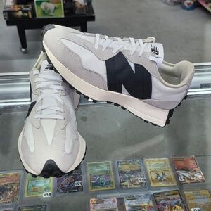 New Balance 327 WS327FE Sea Salt Black Women’s Size 10